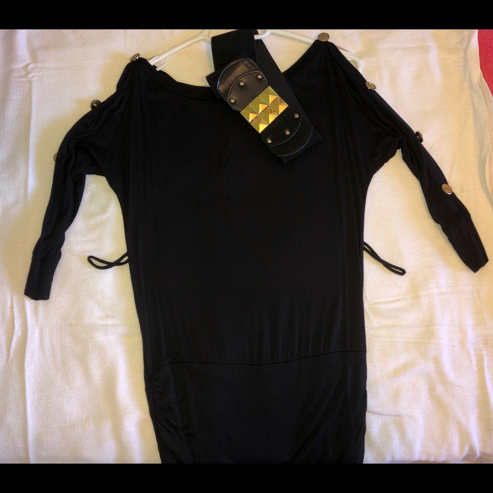 Body Central blouse with belt